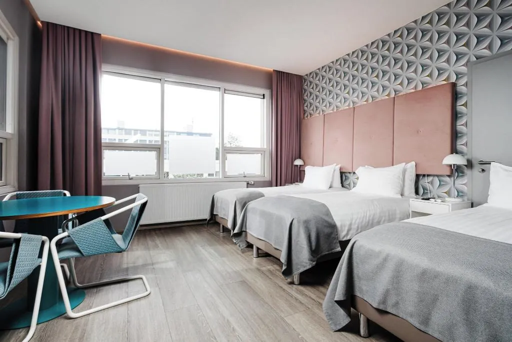 TRIPLE WITH KITCHENETTE Room, Oddsson Hotel, Reykjavik