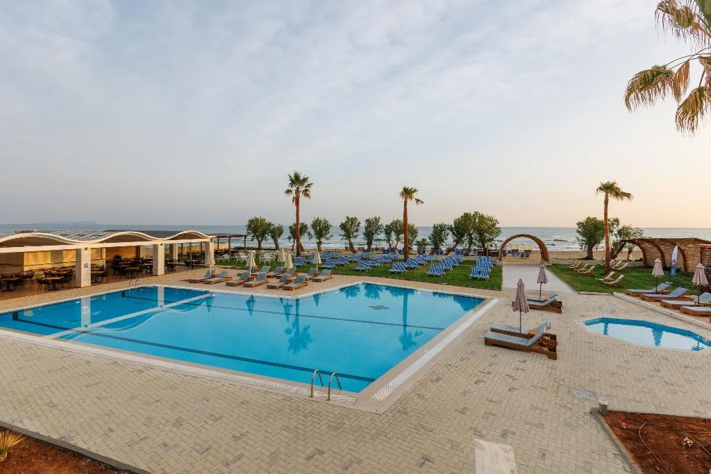 Pool, Malia Bay Beach Hotel & Bungalows, Crete