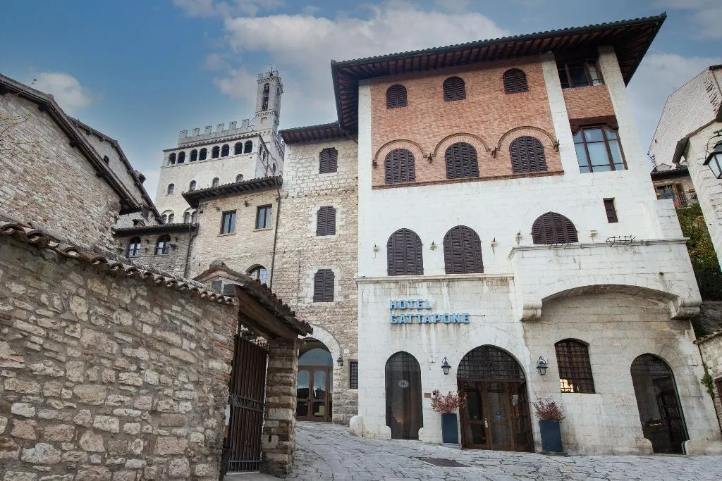General view, Hotel Gattapone, Umbria