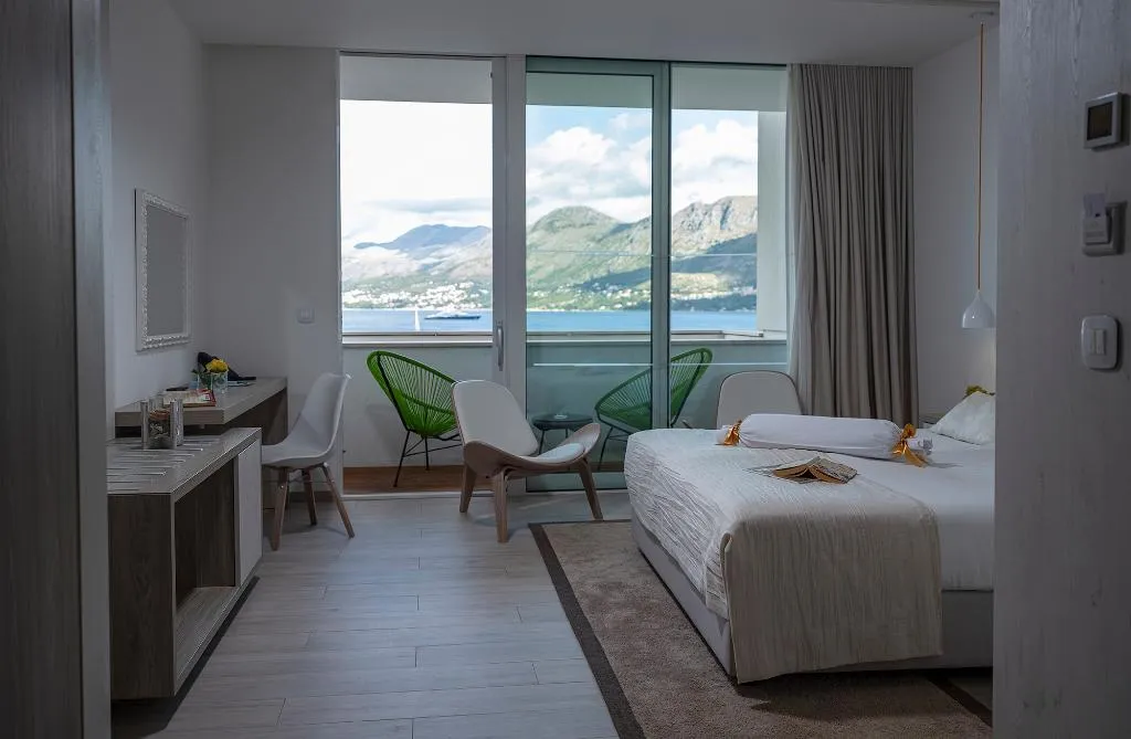 DOUBLE PREMIUM WITH VIEWS Room, Hotel Cavtat, Dubrovnik
