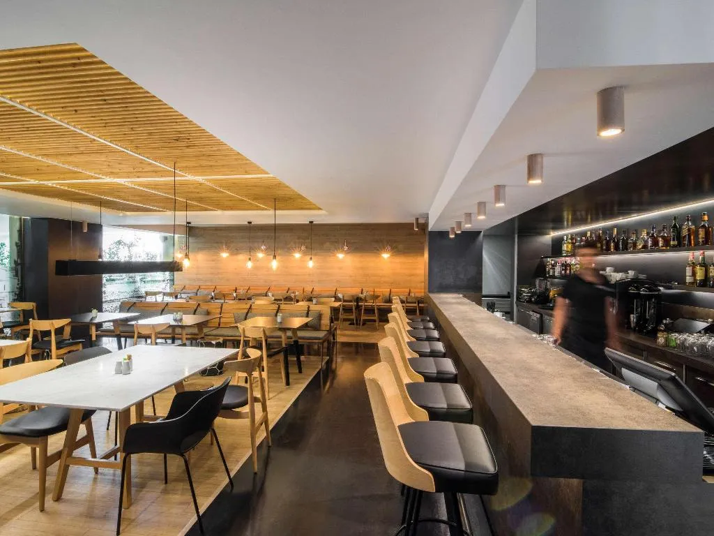 Bar, Ibis Styles Heraklion Central, Crete