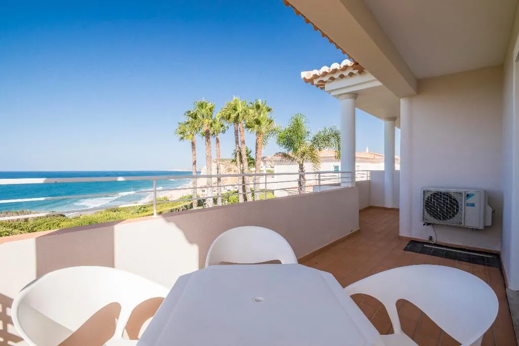 APARTMENT SUPERIOR SEA VIEW Room, Clube Porto Mós, Algarve