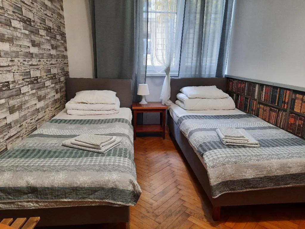 TWIN STANDARD Room, Lorf Hostel and Apartments, Krakow
