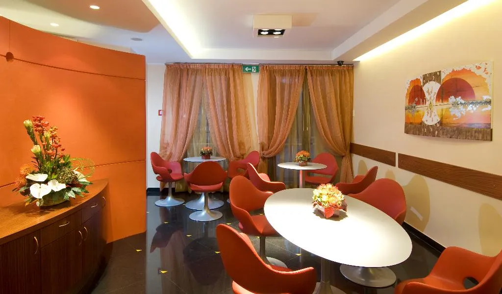 Bar, As Hotel Cambiago, Milan