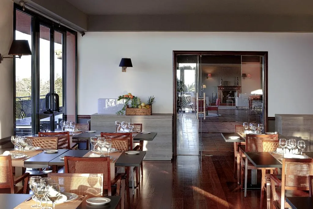 Restaurant, Torremirona Golf & Spa Resort, Costa Brava
