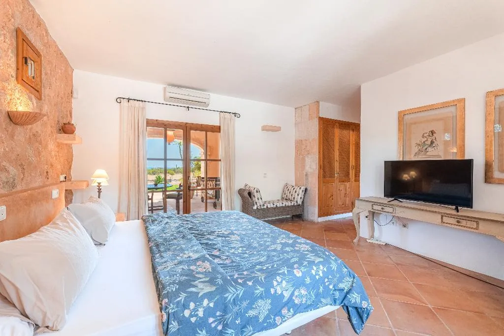 Double or Twin STANDARD Room, Finca s'Antigor, Majorca