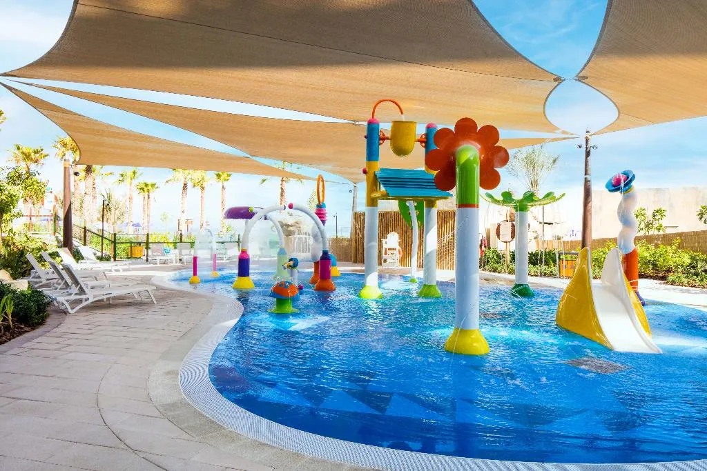 Pool, Centara Mirage Beach Resort Dubai, Dubai