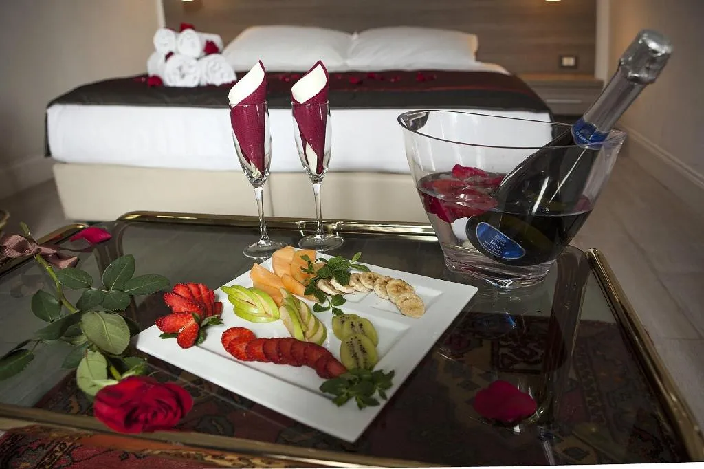 Room, Roman Holidays Cuore Dell Impero, Naples