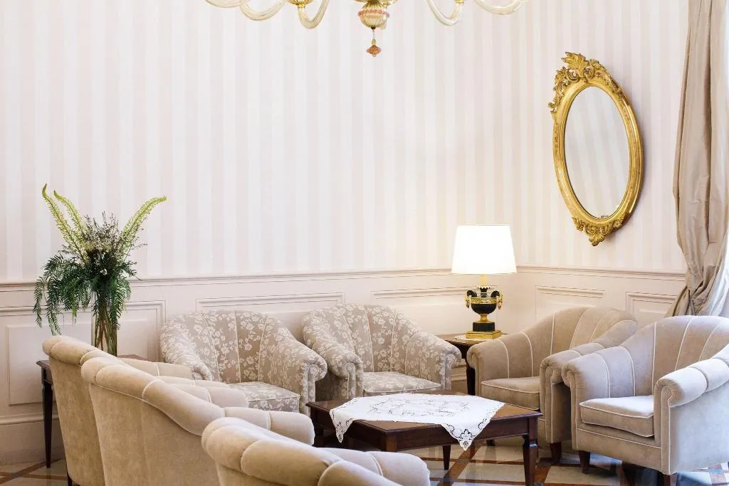 Lobby, Hotel Palazzo Guardati, Naples
