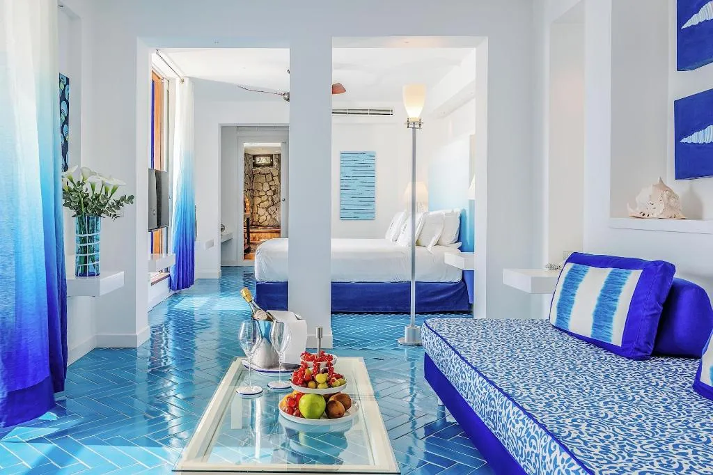 Room, Capo La Gala Hotel & Wellness, Naples