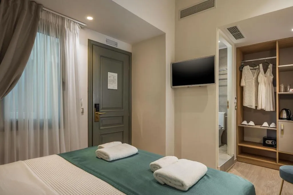 Room, Plaza 1866 Superior City Rooms, Crete