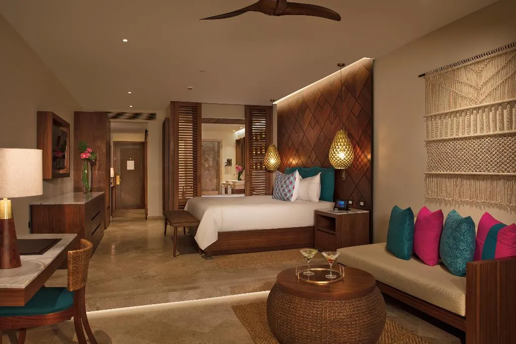 JUNIOR SUITE PARTIAL OCEAN VIEW Room, Secrets Maroma Beach Riviera Cancun, Playa Del Carmen