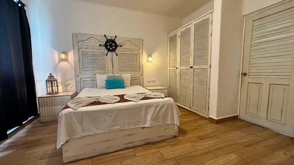 DOUBLE STANDARD Room, Coco Rio, Playa Del Carmen