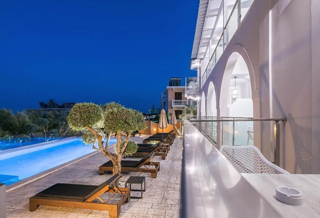 Sports and Entertainment, Litore Luxury Living, Zante