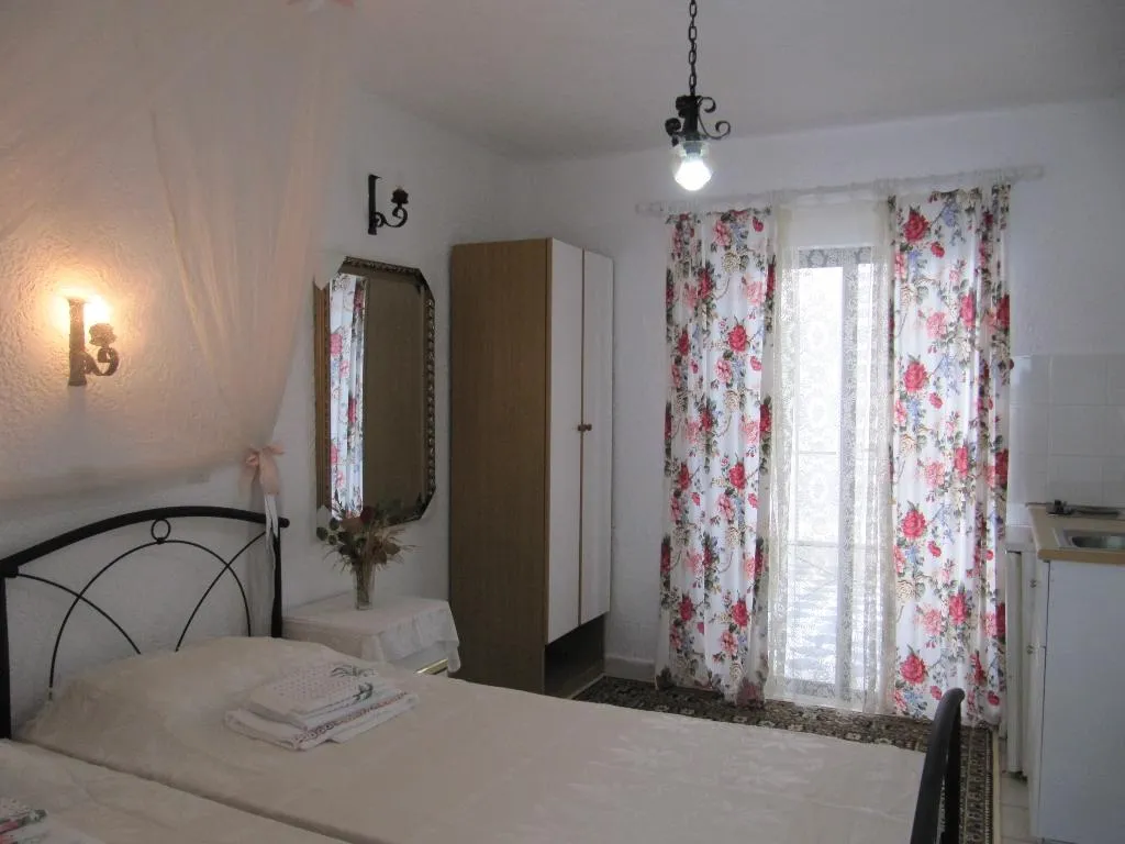 STUDIO WITH BALCONY Room, Castellino Studios, Rhodes