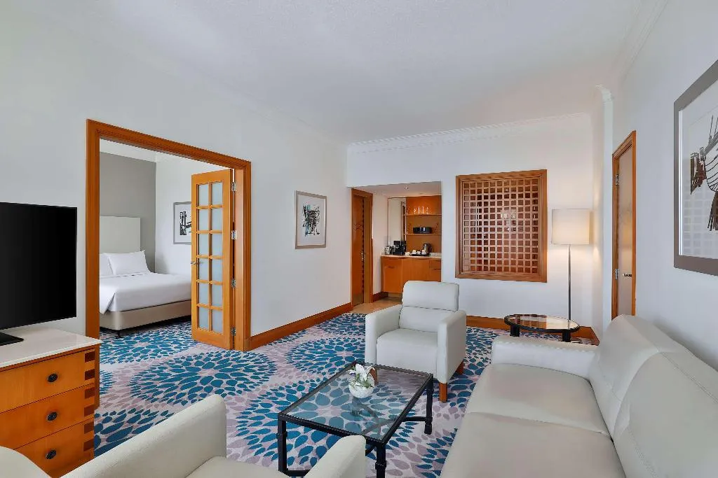 SUITE SEA VIEW Room, Hilton Dubai Jumeirah, Dubai