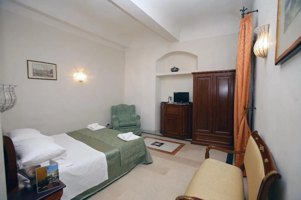 General view, Domus Florentiae Hotel, Florence