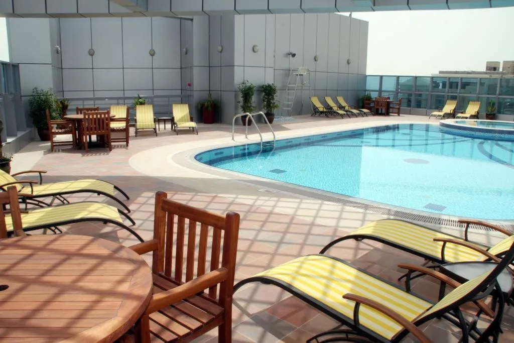 Pool, Time Dunes Hotel Apartment - Al Barsha, Dubai