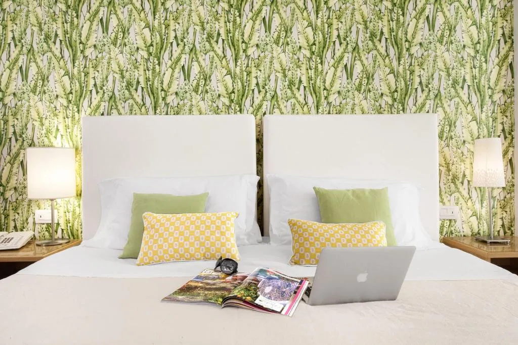 Room, Conca Park, Naples