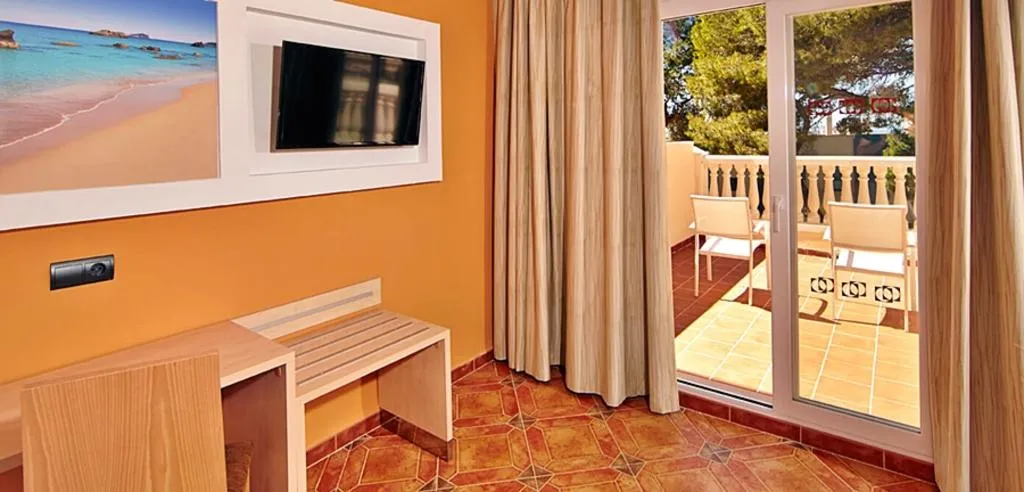 Room, MLL Palma Bay Club Resort, Majorca