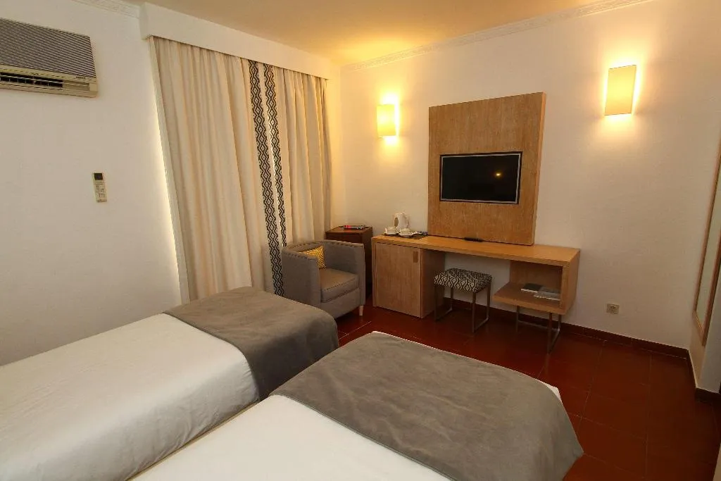 TWIN STANDARD Room, Best Western Hotel Dom Bernardo, Algarve
