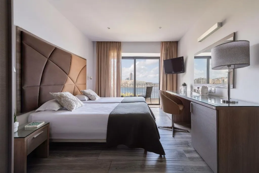 SINGLE SUPERIOR SEA VIEW Room, Plaza Hotels, Malta