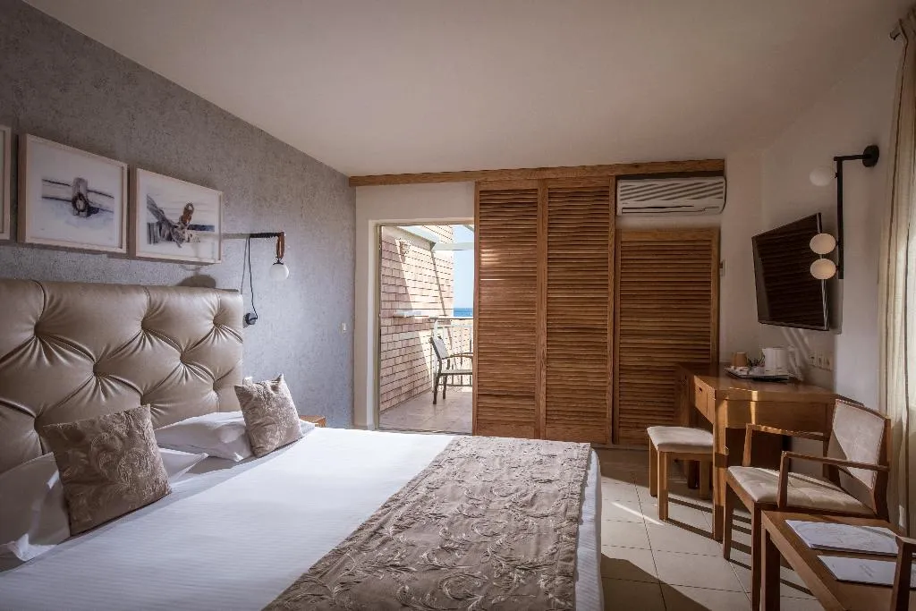 Double or Twin SEA VIEW Room, Bella Beach, Crete