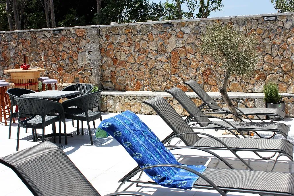 Terrace, Johnmary Studios, Rhodes
