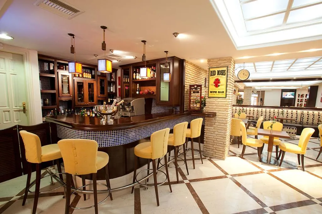 Bar, Akti Taygetos Conference Resort, Kalamata
