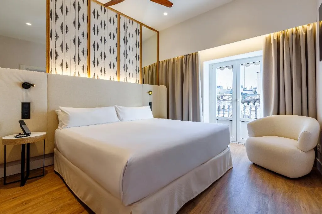 QUADRUPLE STANDARD Room, Petit Palace Plaza de la Reina, Valencia