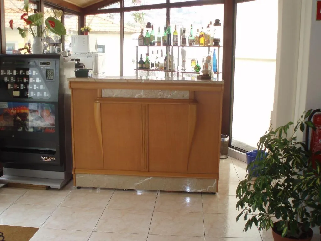 Bar, Residencial Do Vale, Madeira