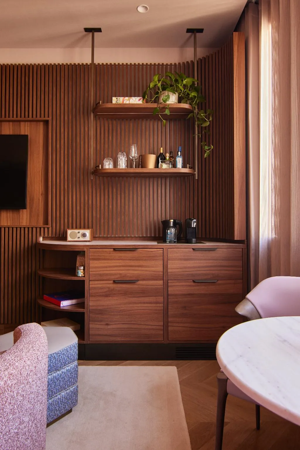JUNIOR SUITE STANDARD Room, Grand Hotel Central, Barcelona