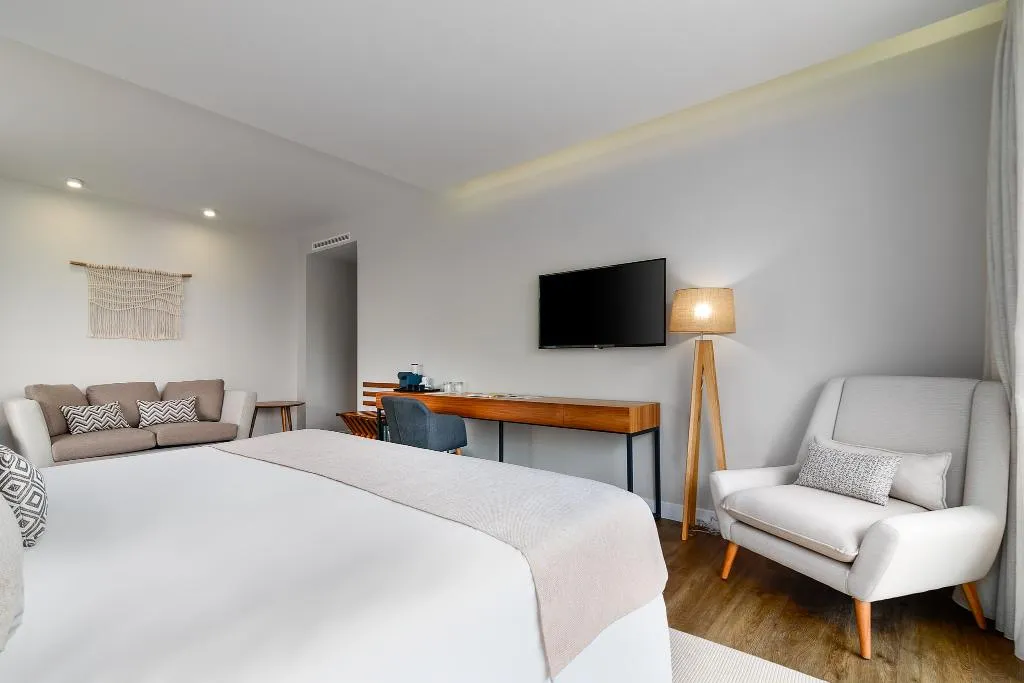 JUNIOR SUITE CLASSIC Room, Jupiter Marina Hotel – Couples & Spa, Algarve