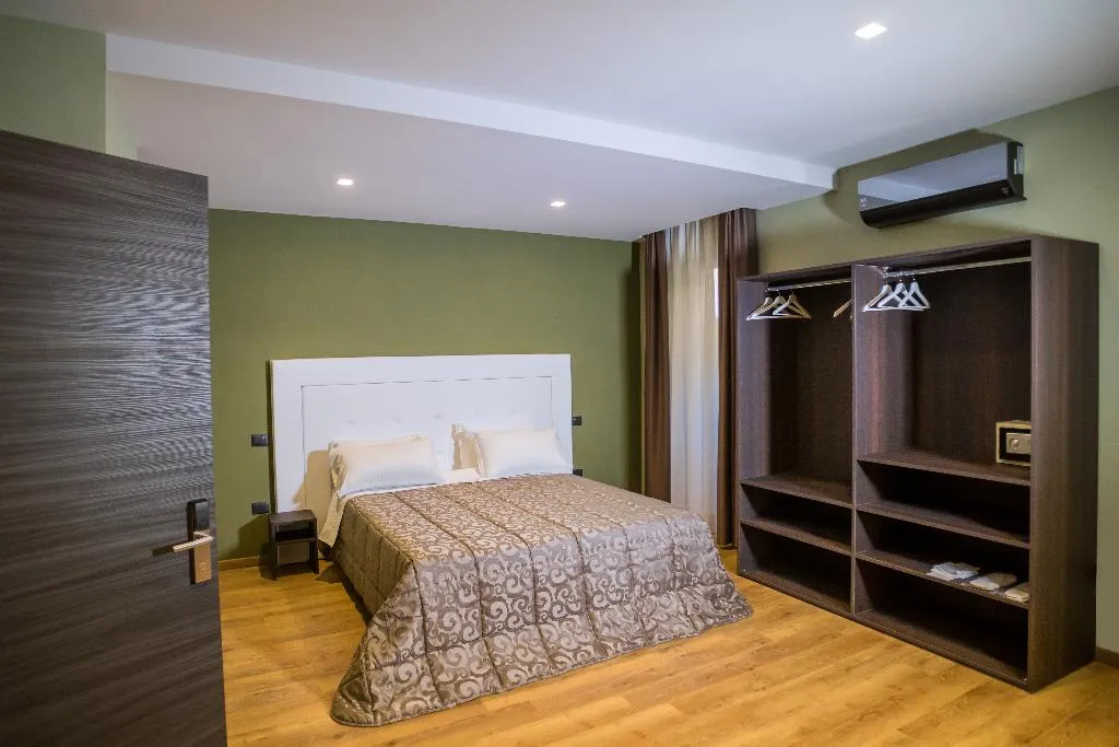 SUITE STANDARD Room, Hotel Europa Art Caserta, Naples