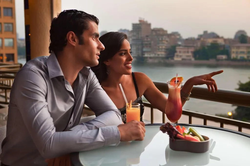 Bar, Sofitel Cairo Downtown Nile, Cairo