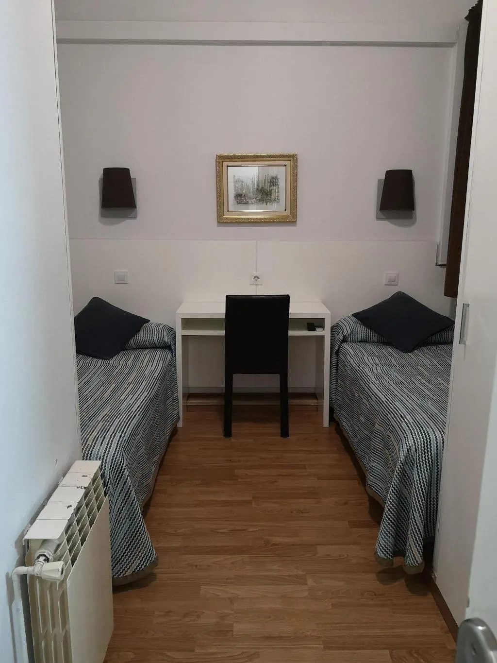 Room, Hostal Lesseps, Barcelona
