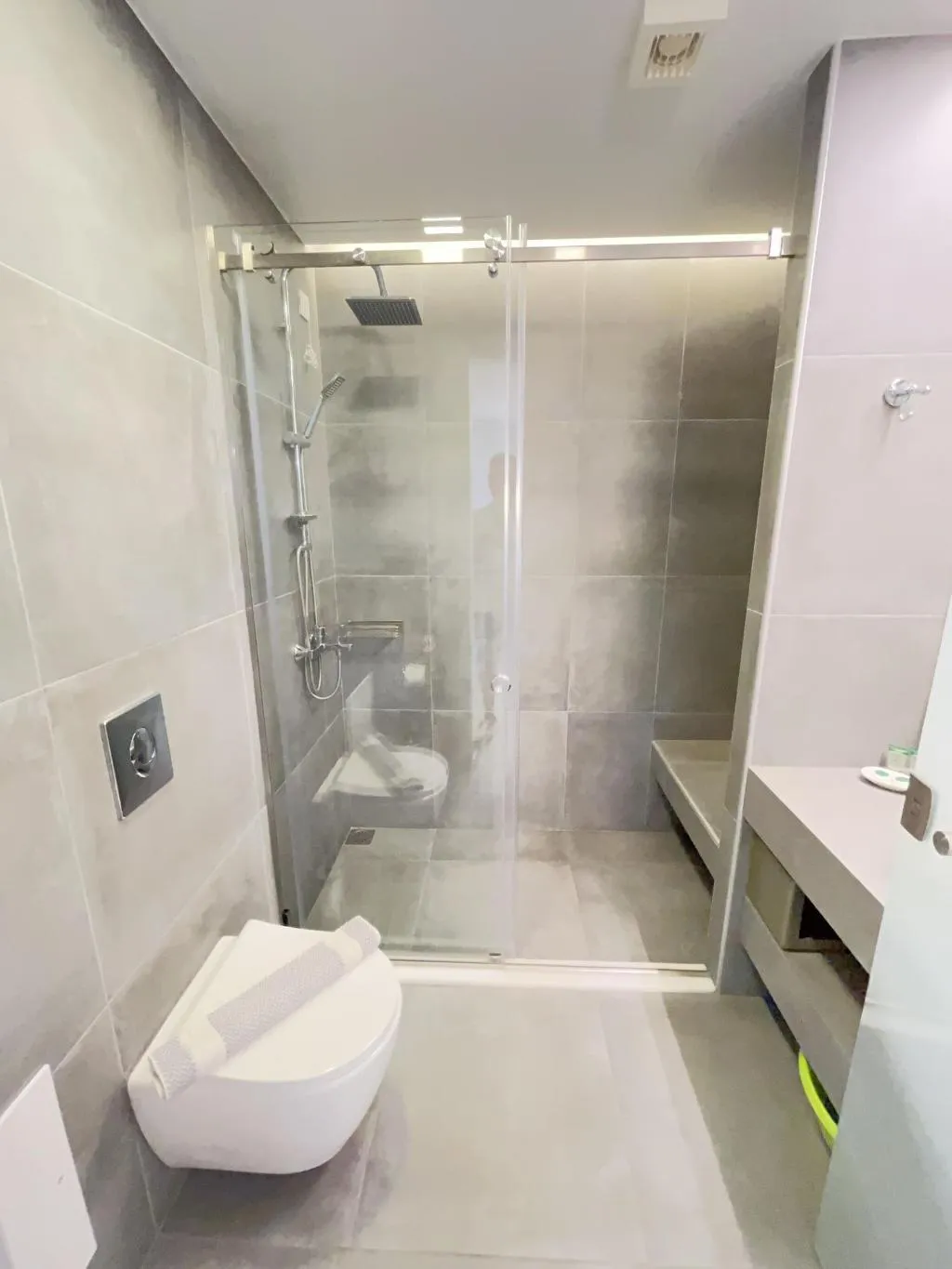 Room, Niriides Hotel, Crete