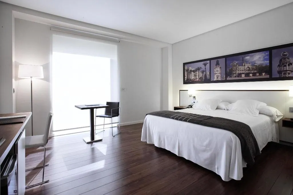 DOUBLE SINGLE USE STANDARD Room, Primus Valencia, Valencia