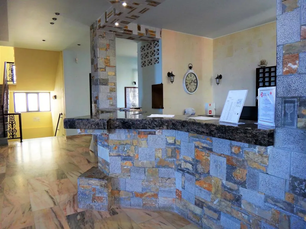 Lobby, Diogenis Blue Palace, Crete