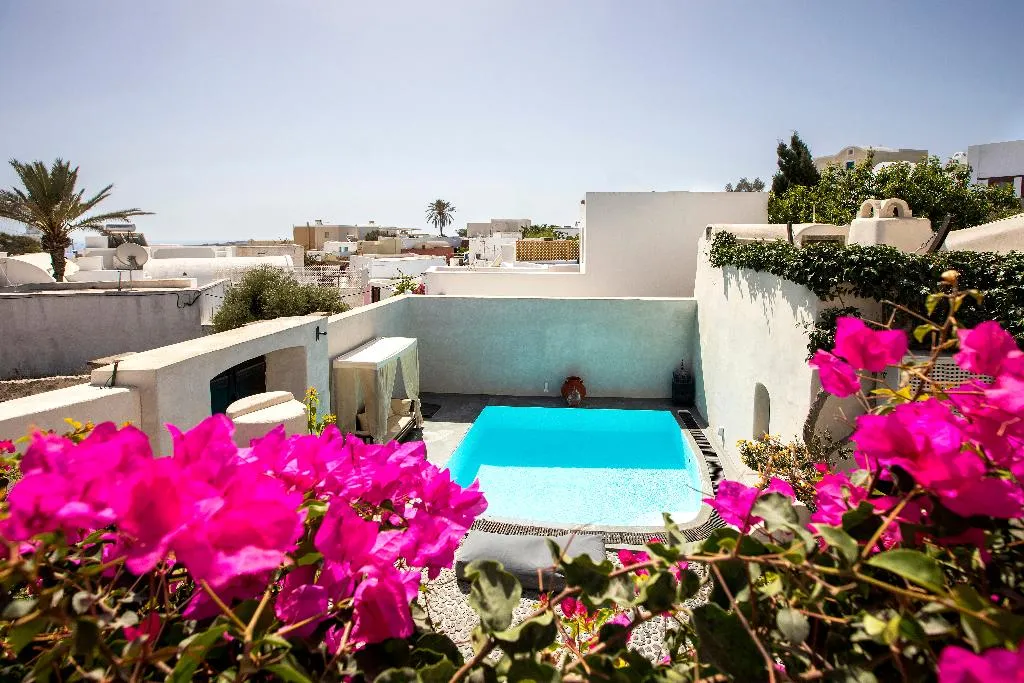 VILLA FOUR BEDROOMS Room, Ducato Wine Village, Santorini
