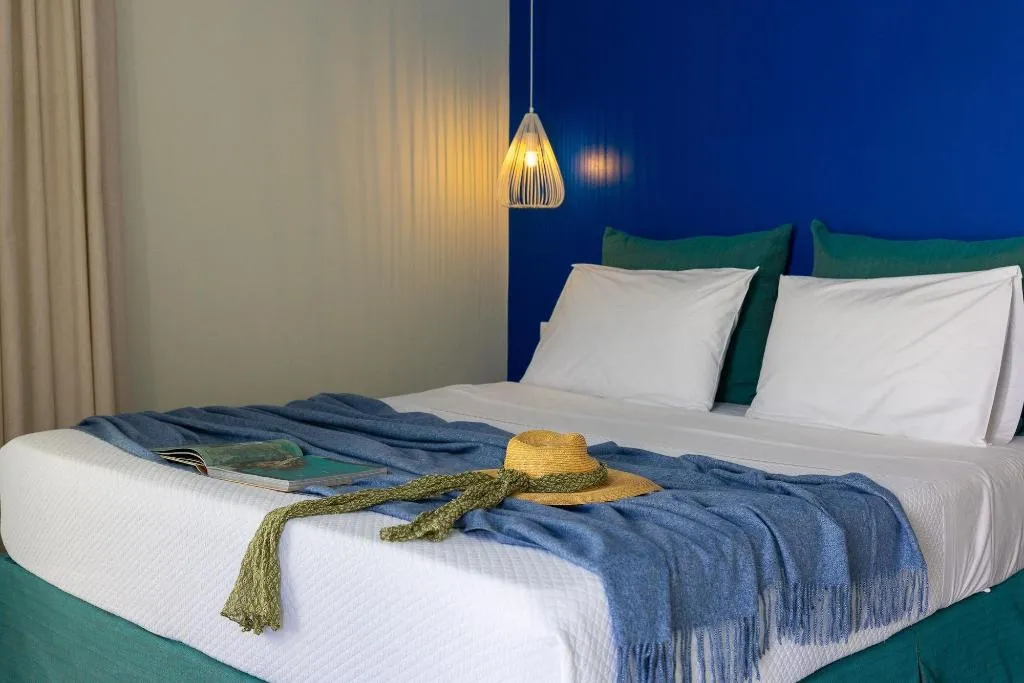 Room, Blue Horizon, Crete