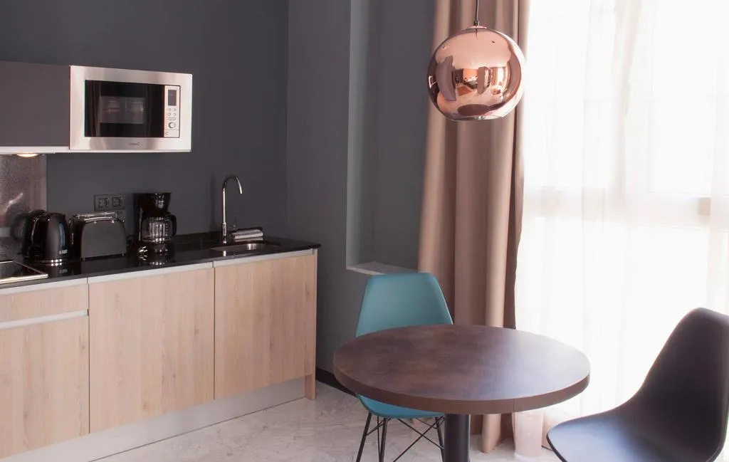 STUDIO CAPACITY 2 Room, Be Mate Málaga Soho, Costa Del Sol