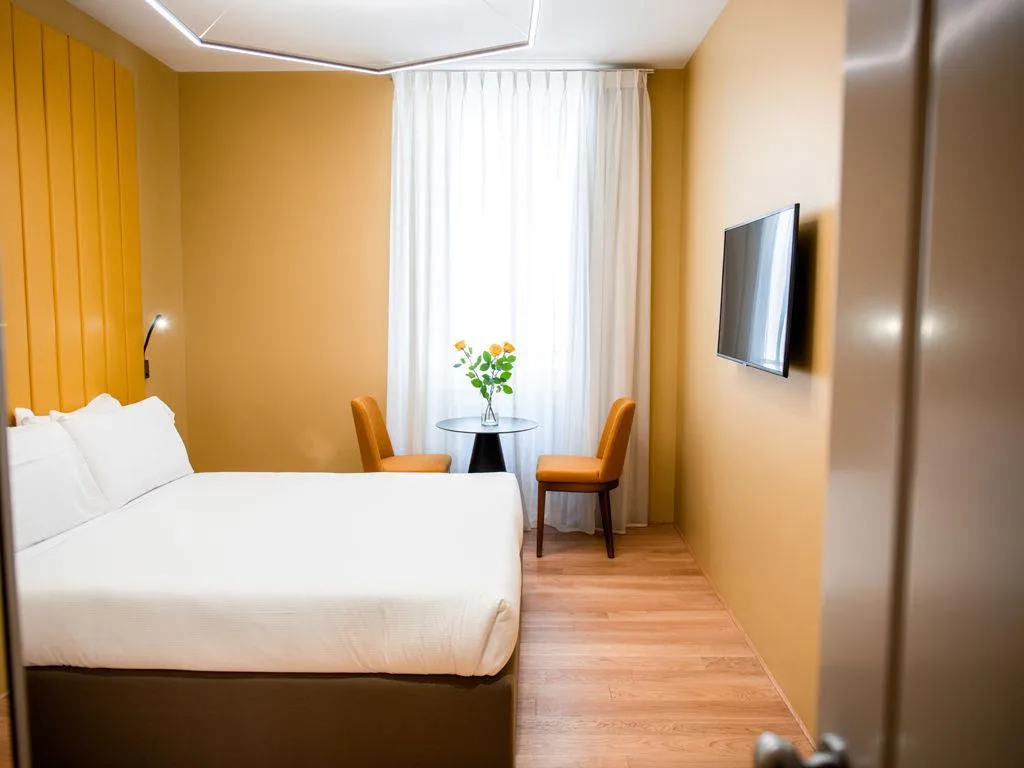 DOUBLE DELUXE KING BED Room, Boutique Centrale Palace, Rome