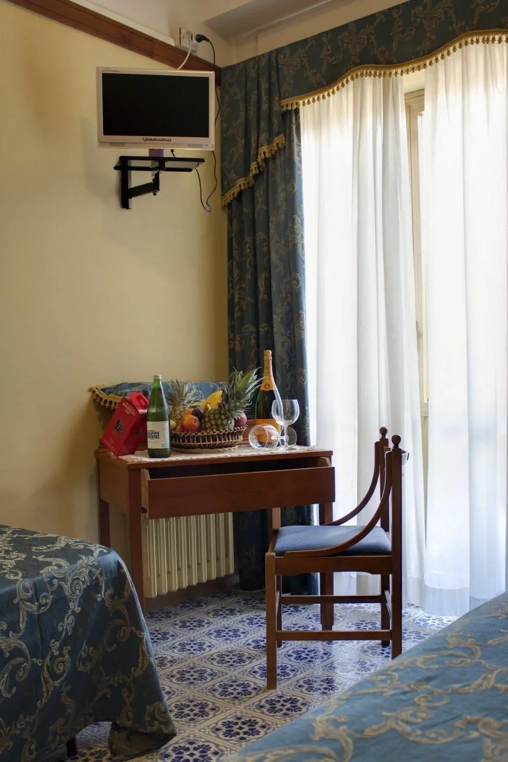 Room, Hotel Bonifacio, Rome