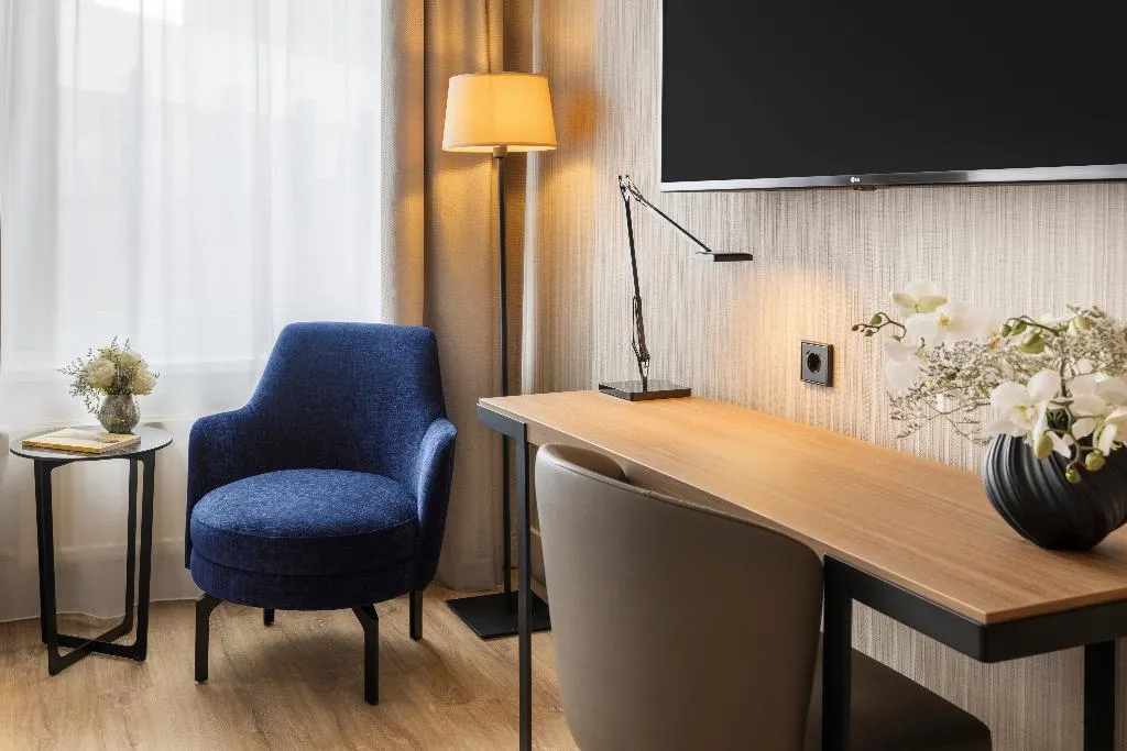 DOUBLE STANDARD Room, NH Amsterdam Leidseplein, Amsterdam