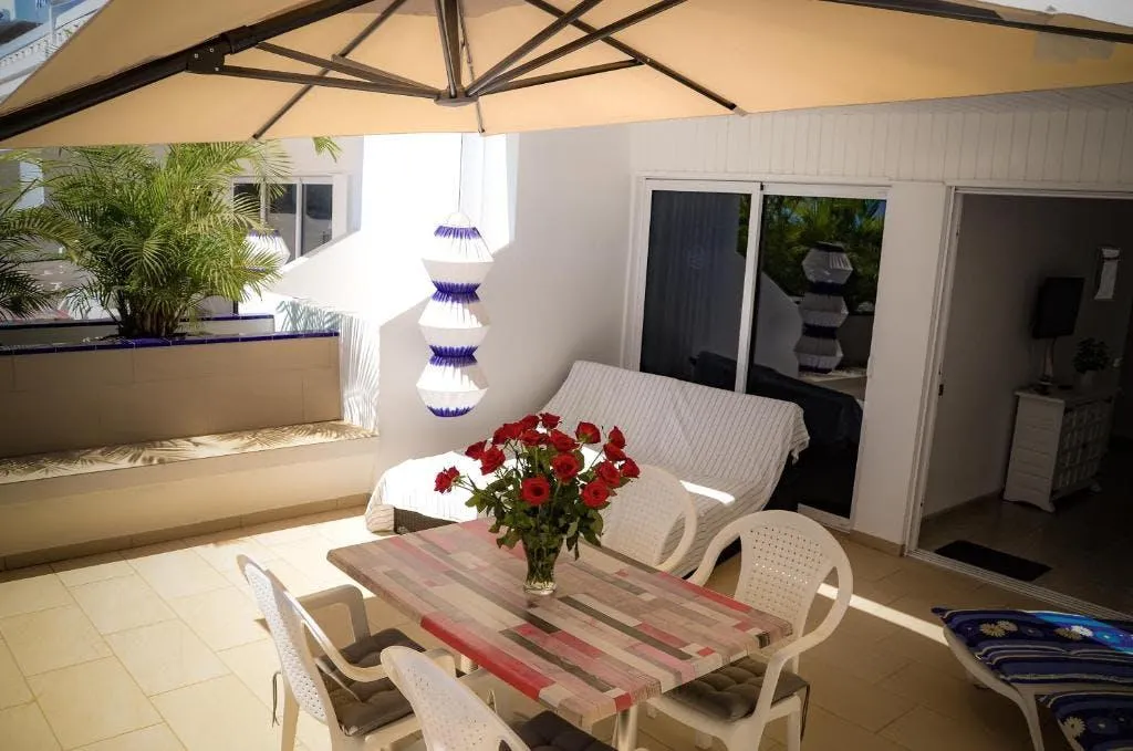 FAMILY ROOM DELUXE WITH TERRACE Room, Palm Suites, Gran Canaria