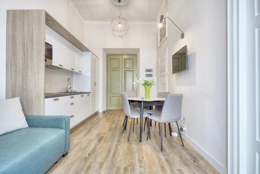 APARTMENT WITH BALCONY Room, Apartamenty Taja, Krakow