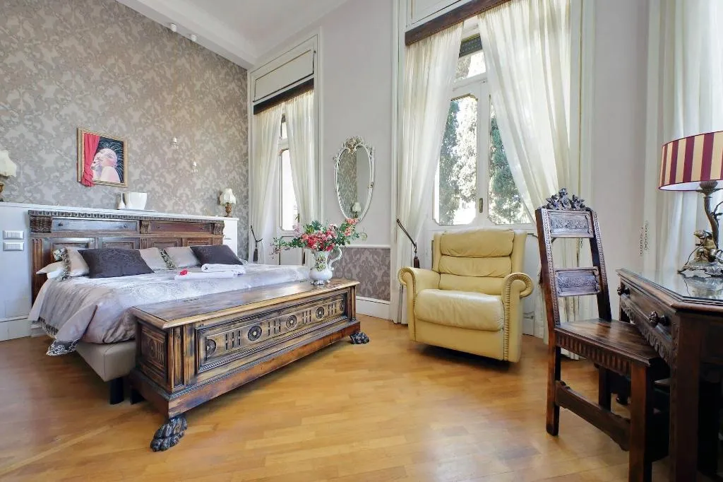 Room, Domus Monamì Luxury Suites, Rome