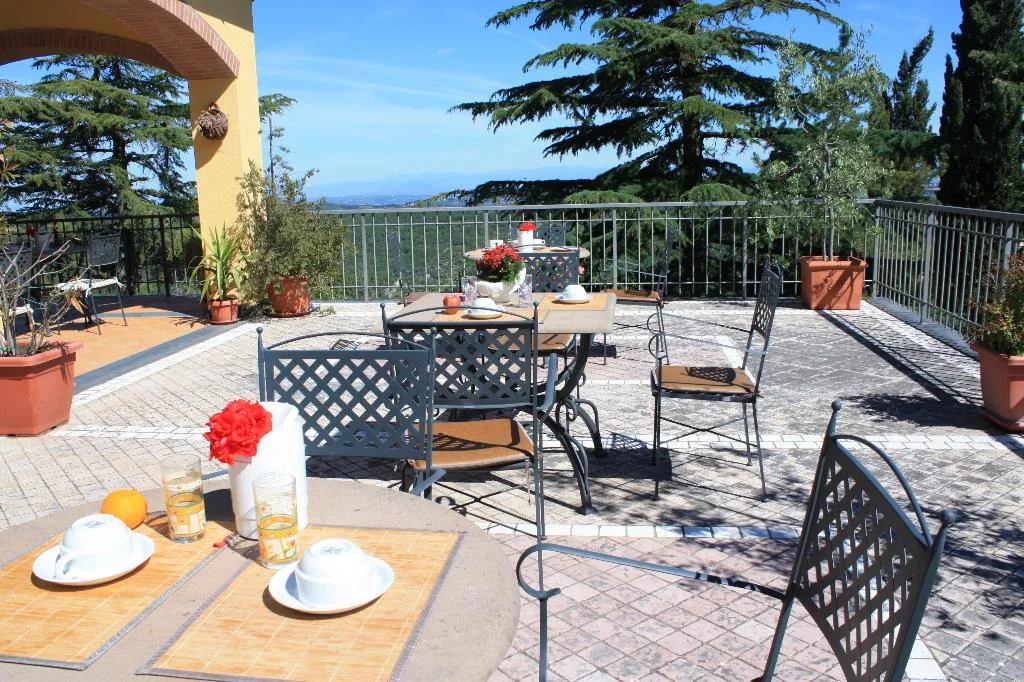 General view, Villa Sant'Uberto Country Inn, Florence