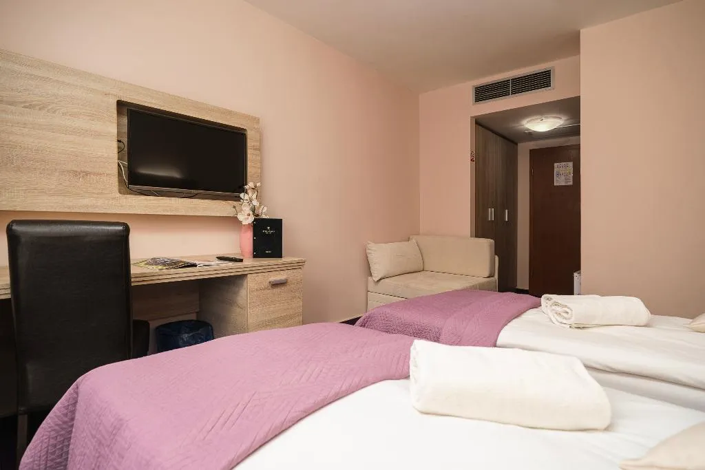 Double or Twin STANDARD Room, Stella Maris, Split